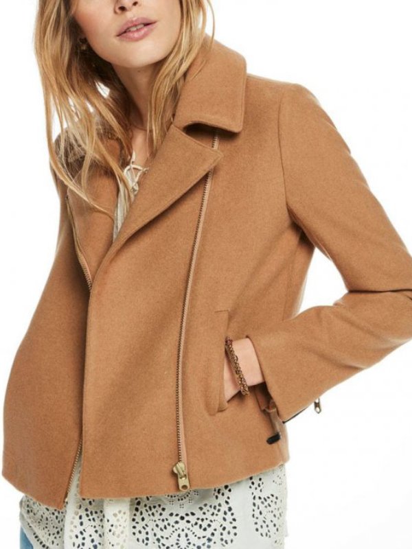 Riverdale-Betty-Cooper-Wool-Jacket-1