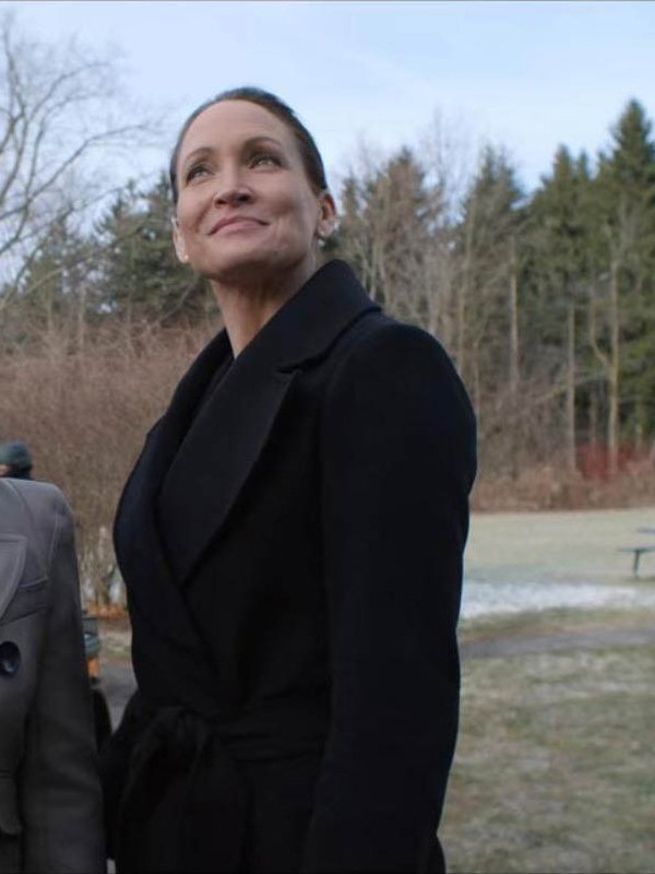 Tv-Series-October-Faction-Hannah-Mercer-Black-Coat