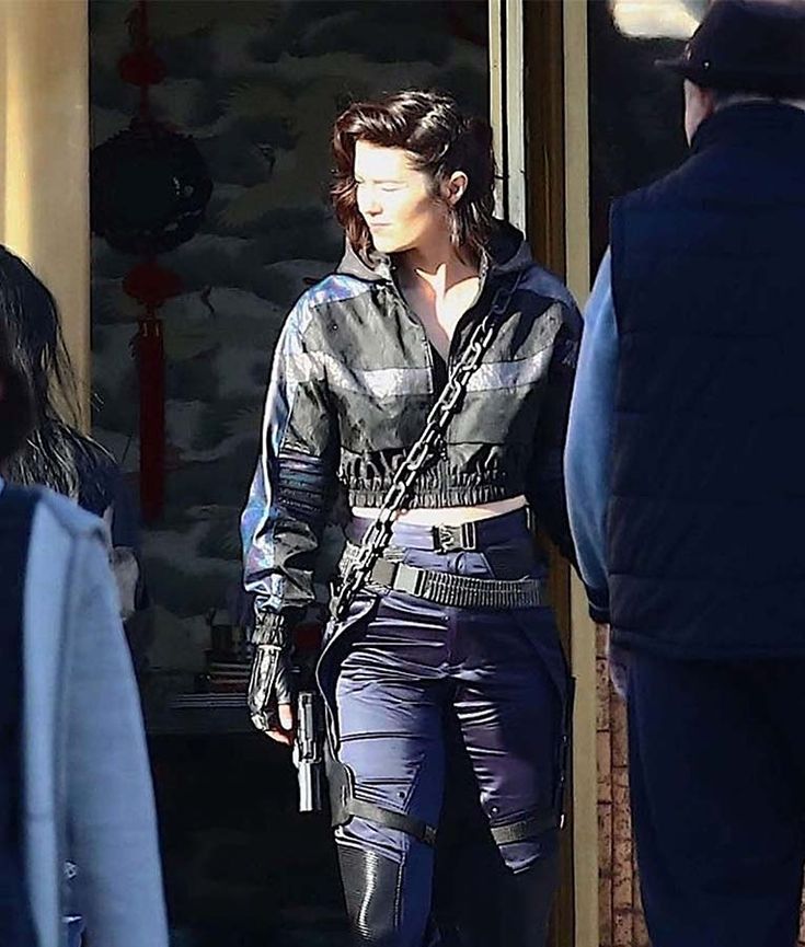 Birds of Prey Huntress Cropped Jacket