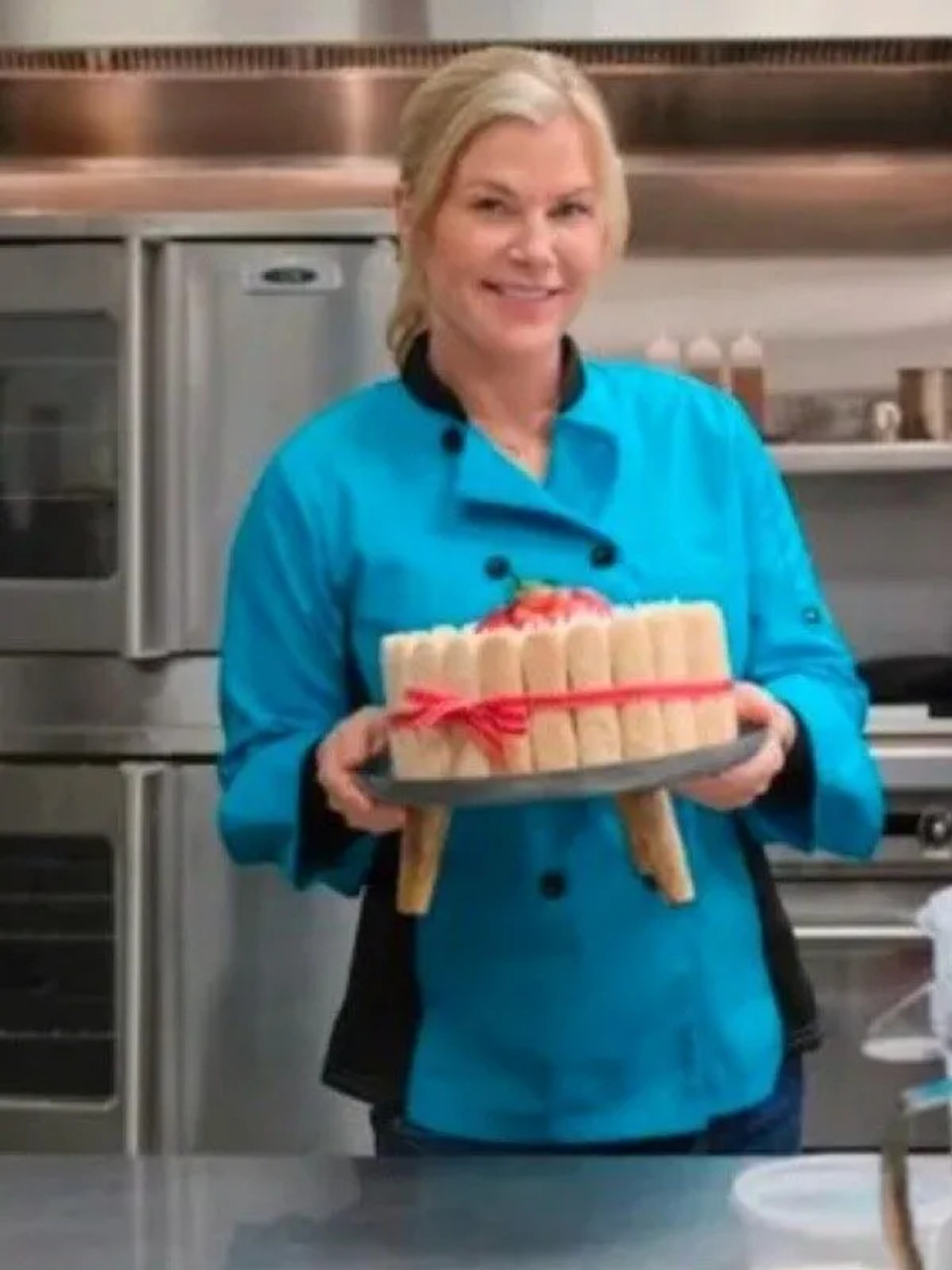 Alison Sweeney One Bad Apple A Hannah Swensen Mystery Blue Jacket