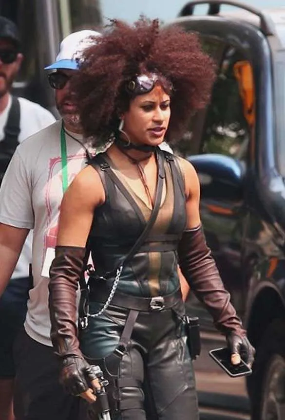 Deadpool 2 Zazie Beetz Vest