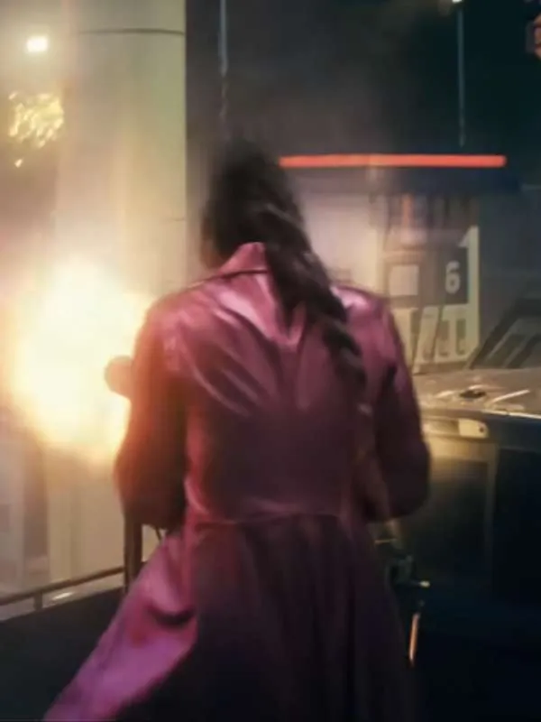 Emmy Raver-Lampman The Beekeeper 2024 Trench Coat