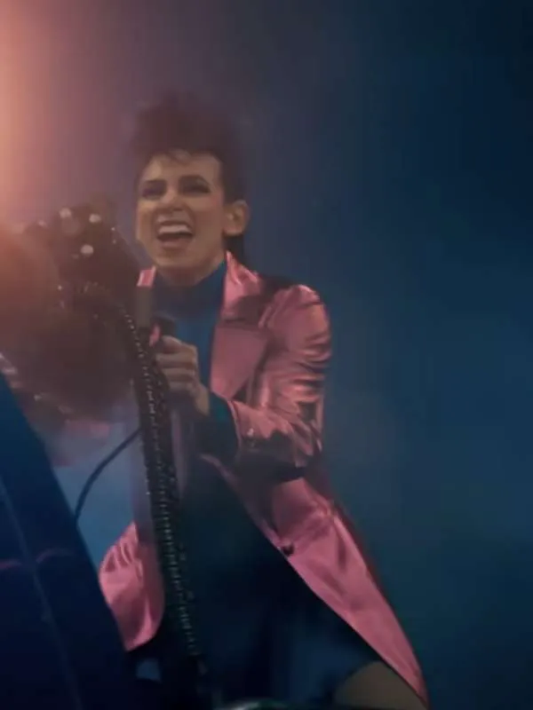 Emmy Raver-Lampman The Beekeeper 2024 Trench Coat