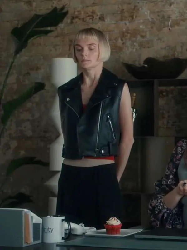 Betty Geek Girl Black Leather Vest