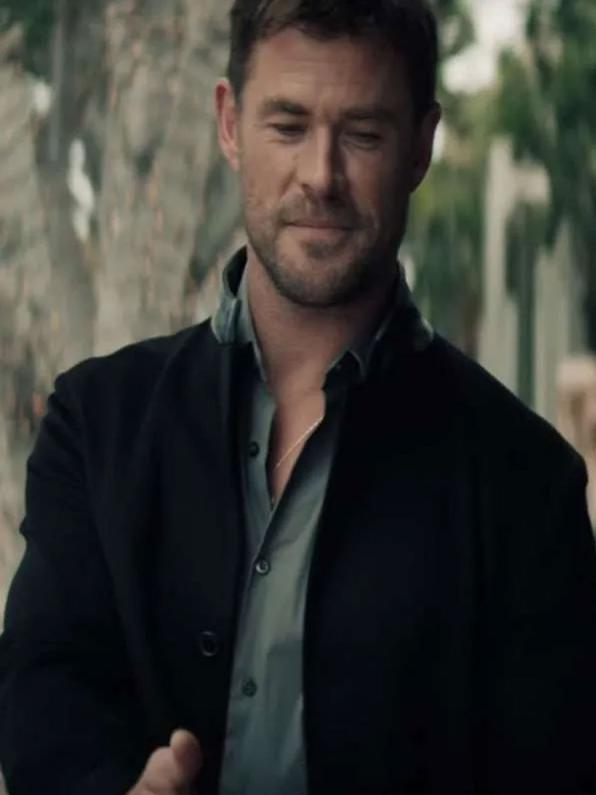 Chris Hemsworth Crime 101 Black Wool Jacket