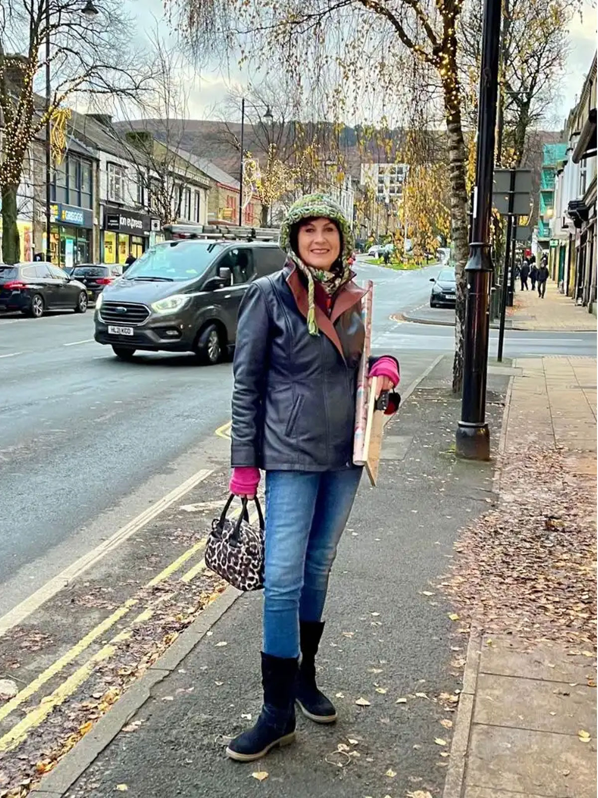 Erin Women's Wide Lapel Black Leather Jacket